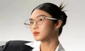 هواوی از نسل دوم عینک هوشمند خود با قابلیت ترجمه زنده و فریم تیتانیومی رونمایی کرد