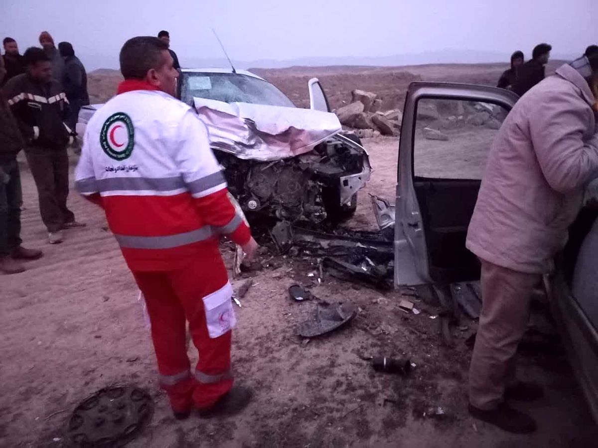 فوت یک مادر و فرزند ۳ ماهه در اثر سانحه رانندگی در نظرآباد