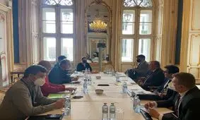 دیدار اولیانوف با هماهنگ‌کننده اتحادیه اروپا در مذاکرات وین

