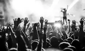 «یولو» در آمریکا ترند شد!