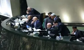 تنش‌آفرینی نمایندگان تندرو بابت درخواست پیگیری مسمومیت‌های سریالی/ ویدئوی تذکر نماینده خلخال

