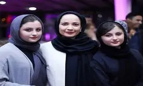 سفر زمان؛ «سارا و نیکا» در مراسم اکران «خجالت نکش»؛ 9 سال قبل