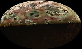 نگاهی به آیو؛ فعال ترین قمر منظومه شمسی/ اینجا یک جهان یخ زده و آرام نیست/ عکس منتشر شده توسط ناسا