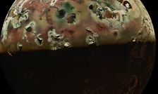 نگاهی به آیو؛ فعال ترین قمر منظومه شمسی/ اینجا یک جهان یخ زده و آرام نیست/ عکس منتشر شده توسط ناسا