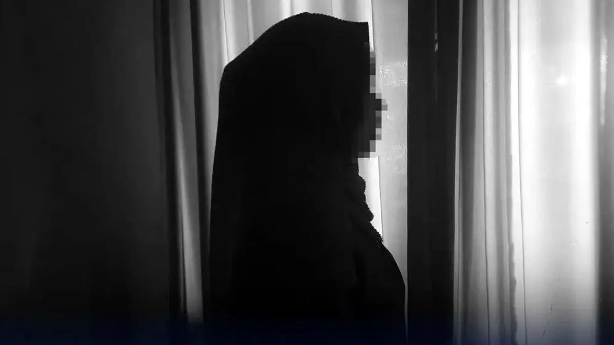 ۶۰۰ فیلم خصوصی سیاه برای جلوگیری از جدایی | روایت پرونده آزار و تهدید دختر جوان