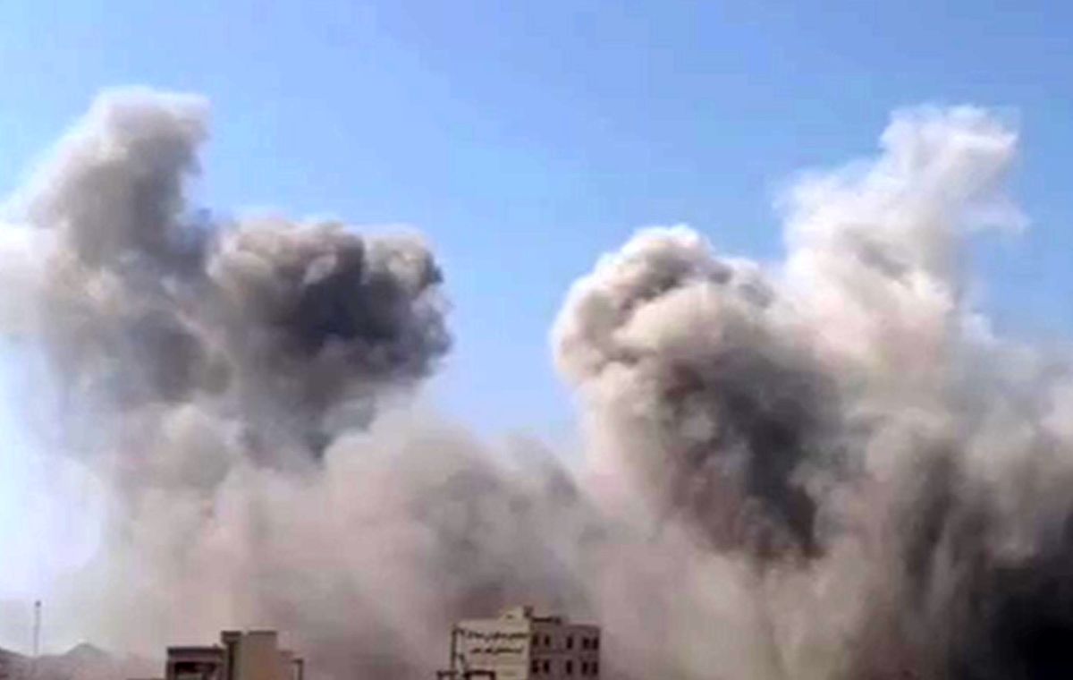 ستون دود در ماهشهر؛ شنیده شدن صدای انفجار در استان خوزستان