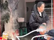 قلیان برای چشم در چین جنجال به پا کرد/ ویدئو