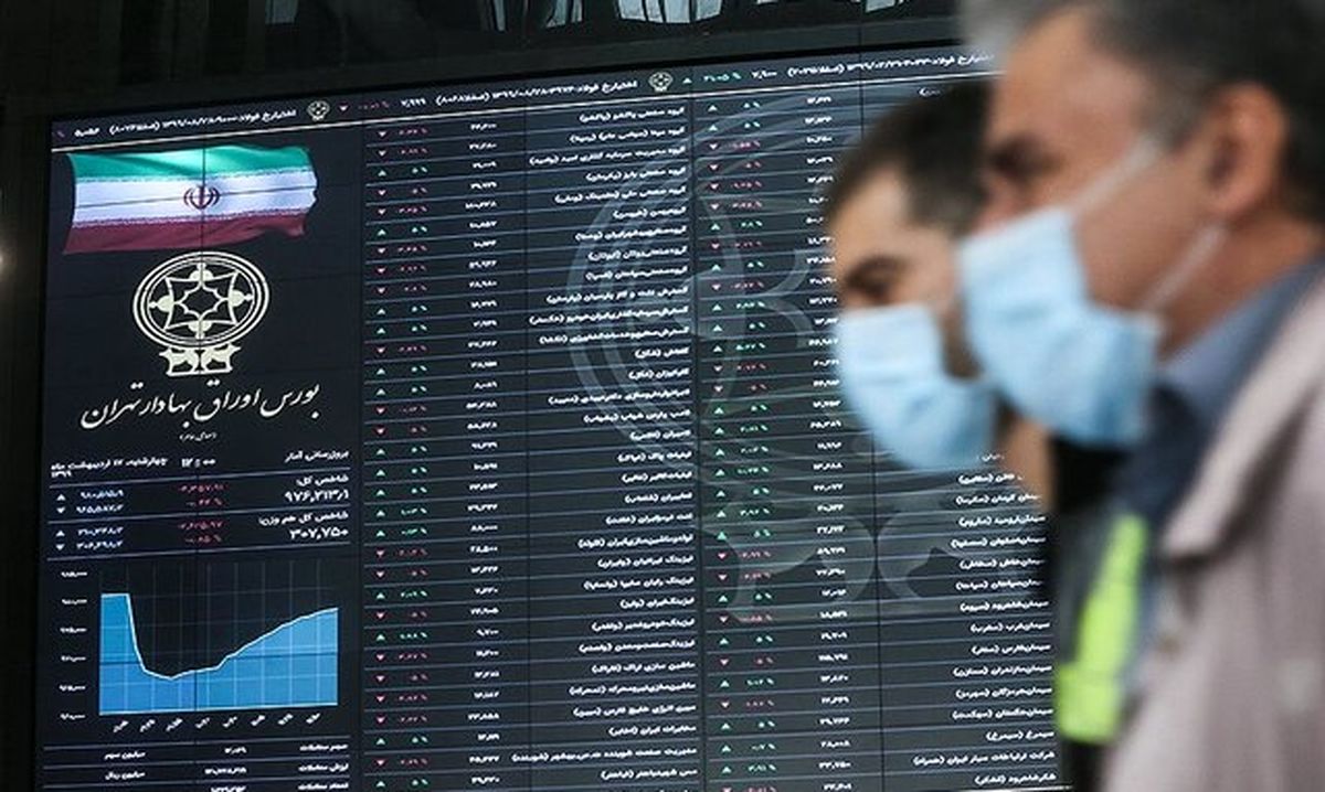پیش بینی یک کارشناس از وضعیت بازار سهام/ قیمت دلار این‌گونه کنترل شده است