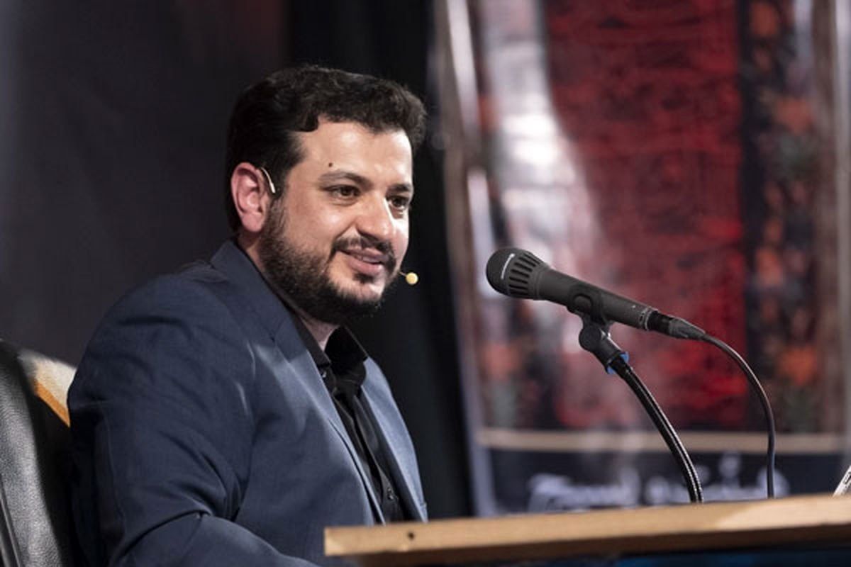 رائفیپور: مسئولان در حوادت اخیر تلنگر سختی خوردند/ سران قوا از مردم فاصله گرفتهاند/ مسئولان قبلی را محاکمه کنید تا حساب کار دست مسئولان تازهنفس بیاید