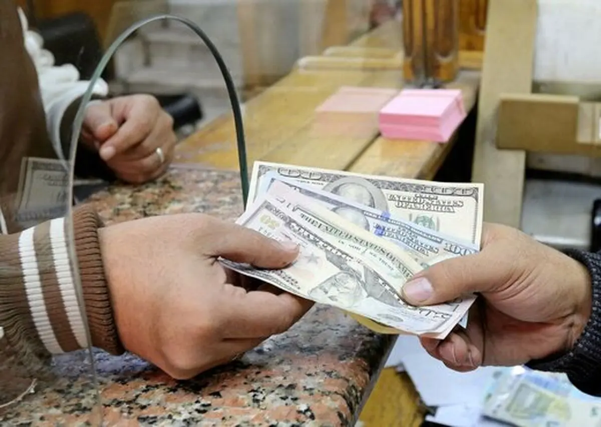 پوند در برابر دلار زانو زد