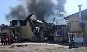 حمله موشکی دشمن به یک کارخانه مواد غذایی در سیرجان/ ویدئو

