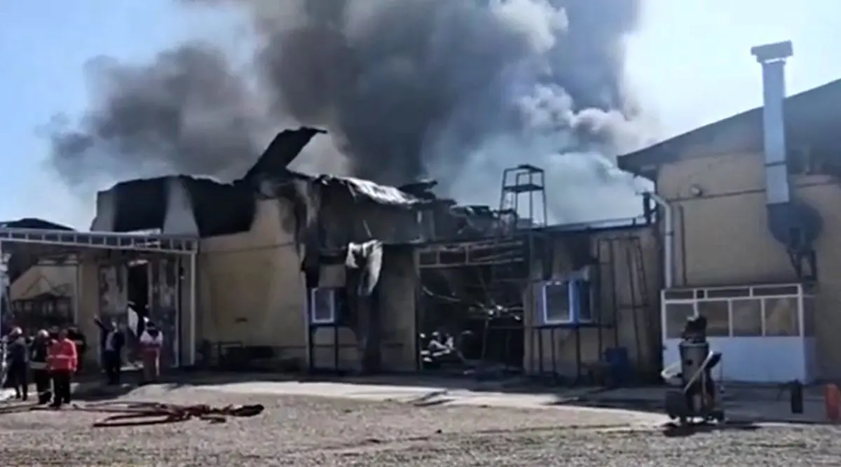 حمله موشکی دشمن به یک کارخانه مواد غذایی در سیرجان/ ویدئو

