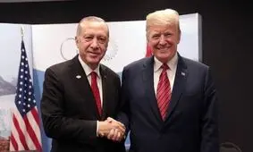 استقبال اردوغان از ترامپ پای پلکان هواپیما/ ویدئو
