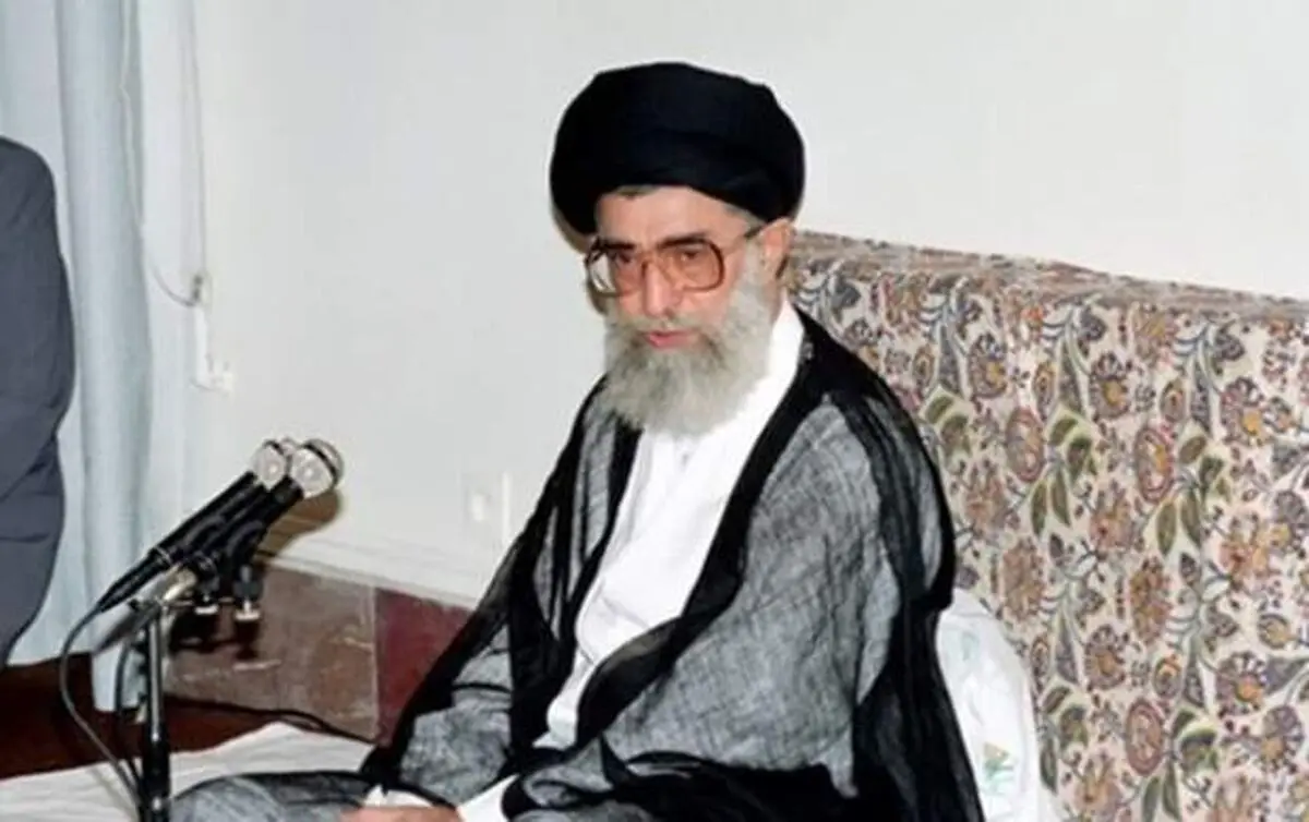 ماجرای زندگی رهبر انقلاب در کانکس چه بوده است؟

