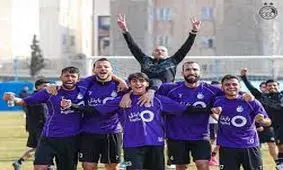 کارت بازی هر ۳ خرید جدید استقلال صادر شد