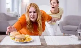 پرخوری عصبی دارید؟ با این ۳ روش کنترل کنید