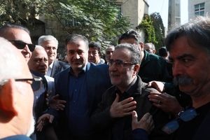 تصاویری از مراسم تشییع برادر سید مصطفی تاجزاده
