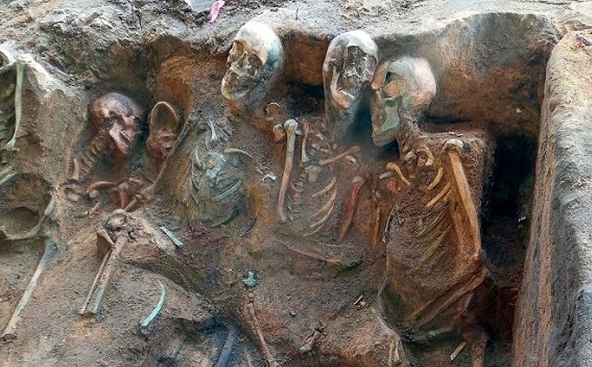 کشف خارقالعادۀ گورستانی با «اسکلتهای سبزرنگ» در آلمان