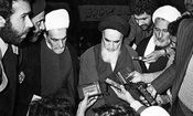 بگو مگوی امام خمینی با شورای مدیریت حوزه علمیه بر سر بودجه این نهاد