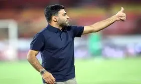 امید روانخواه به ایران برنگشت! 