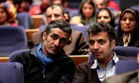 استایل قدیمی پژمان جمشیدی و خجالت کشیدنش جلوی عادل فردوسی‌پور!/ ویدئو