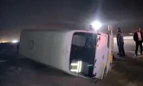 مینی بوس کارکنان شرکت معدنی خواف واژگون شد

