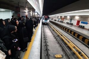 عدم اجرای مصوبه کاهش قیمت بلیت مترو