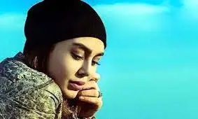 خلوت  سحر قریشی در فضای بیرون از خانه/ ویدئو