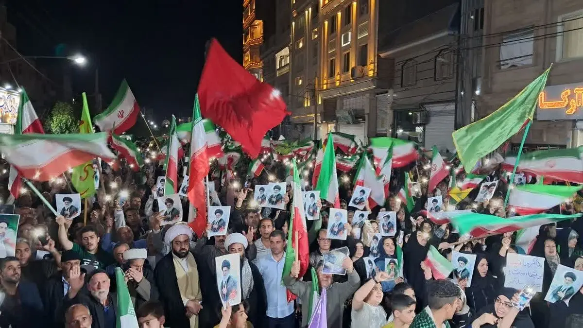 نماینده نجف آباد در مجلس: دولت به دنبال جمع کردن مردم مبعوث شده از میادین است