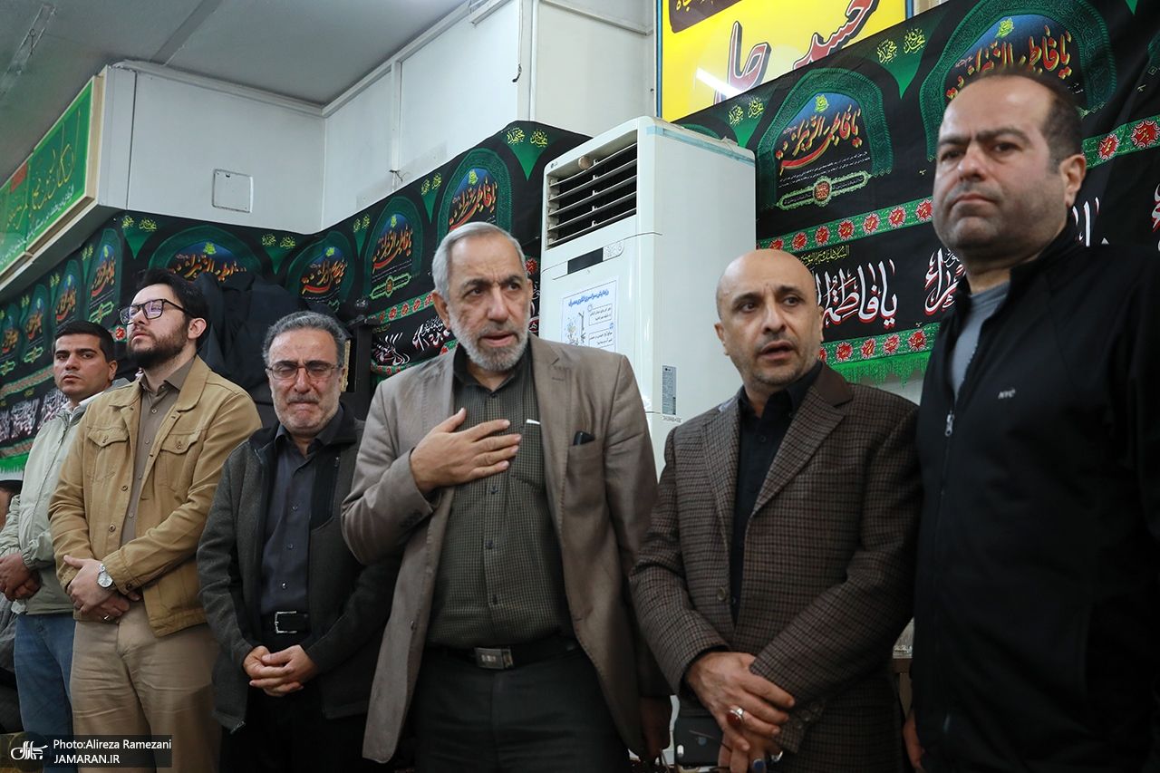 تصاویر: مراسم تشییع برادر سید مصطفی تاجزاده