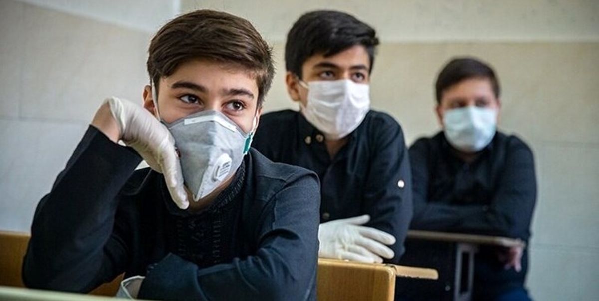 تقلب دردسرساز یک دانشآموز را راهی بیمارستان کرد