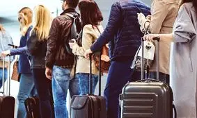 چند نفر در سال 2025 در جهان سفر کردند؟

