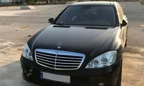  کشف خودرو قاچاق در بندرعباس/ مرسدس بنز 200 میلیاردی برای کیست؟