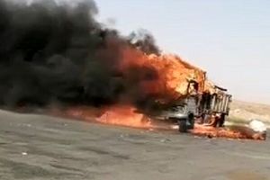 ۴ کشته در برخورد تریلی و کامیون در محور سربیشه - نهبندان/ ویدئو
