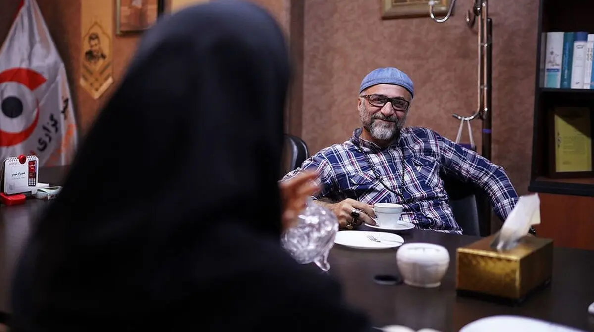 حمید ابراهیمی: من باید دستمزد عواملم را از جیب خودم پرداخت کنم
