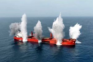 هیچ کشوری به کشتی در حال غرق مرتبط با اسرائیل کمک نکرد