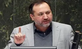 به‌کارگیری میثم لطیفی، خلاف ماده ۳۲ و ۴۴ قانون مدیریت خدمات کشوری است

