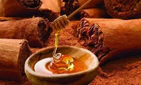 عسل طبیعی چه رنگی است؟