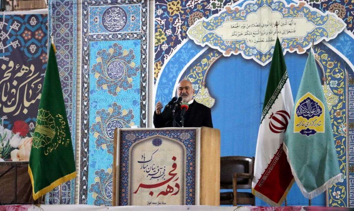 استاندار خوزستان: توجه به دستاوردهای انقلاب رفع مشکلات را تسهیل میکند