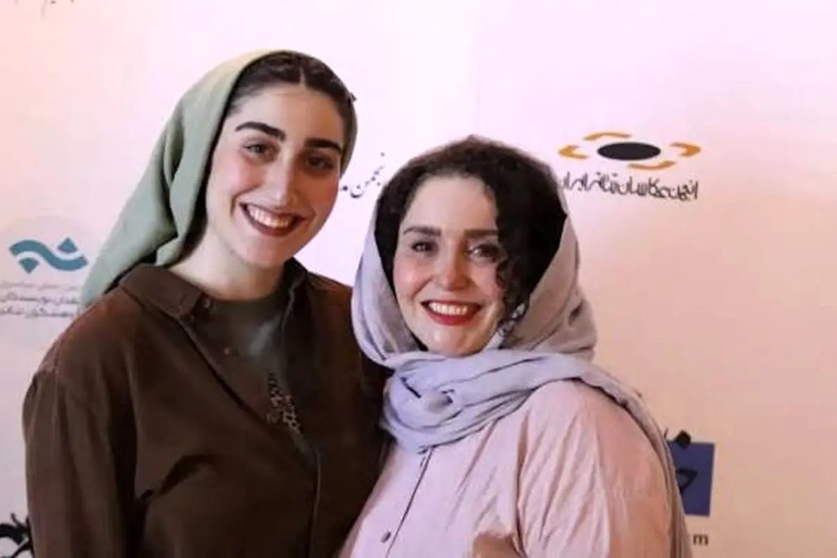 قابی از ژاله صامتی و دخترش/ عکس