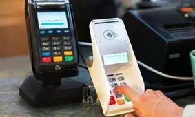 دو هفته اختلال، دو هفته بلاتکلیفی؛ بانک ها وعده می‌دهند، مردم هزینه می‌دهند