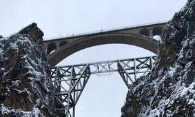 نمایی دیدنی از پل ورسک در عکسی تاریخی