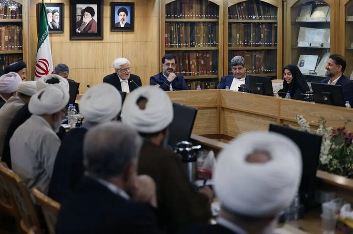 معاون اول رئیس‌جمهور: منع شرعی برای انتخاب وزیر زن وجود ندارد/ دولت نگاه غلط و تحمیل‌شده درباره زنان را که ارتباطی با فرهنگ اسلامی ندارد، کنار گذاشته است