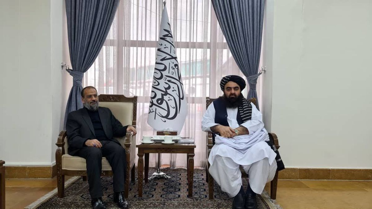 وزیر خارجه حکومت سرپرست افغانستان عازم تهران شد