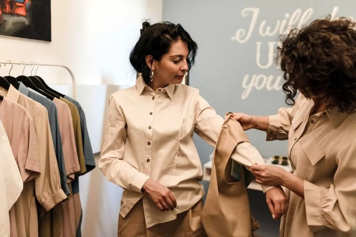 کسب درآمد از کمد لباس |  اجاره لباس به دیگران 