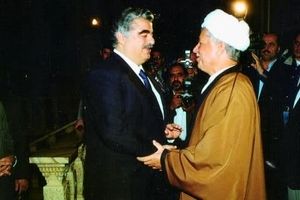  رفیق حریری گفت که آمریکا بالاخره بهانه‌اى پیدا مى‌کند و صدام را می‌زند