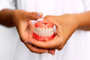 قیمت دندان مصنوعی چقدر است؟
