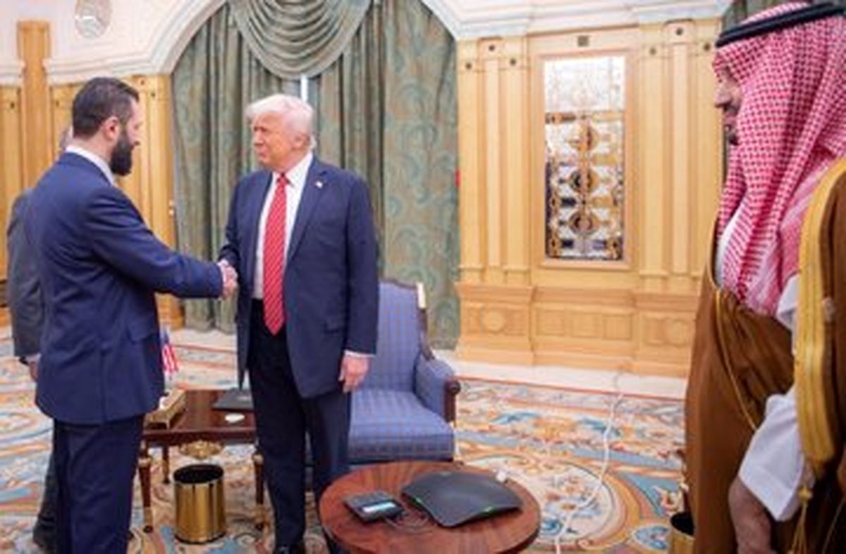  ترامپ بدون اطلاع اسرائیل با جولانی دیدار کرد 