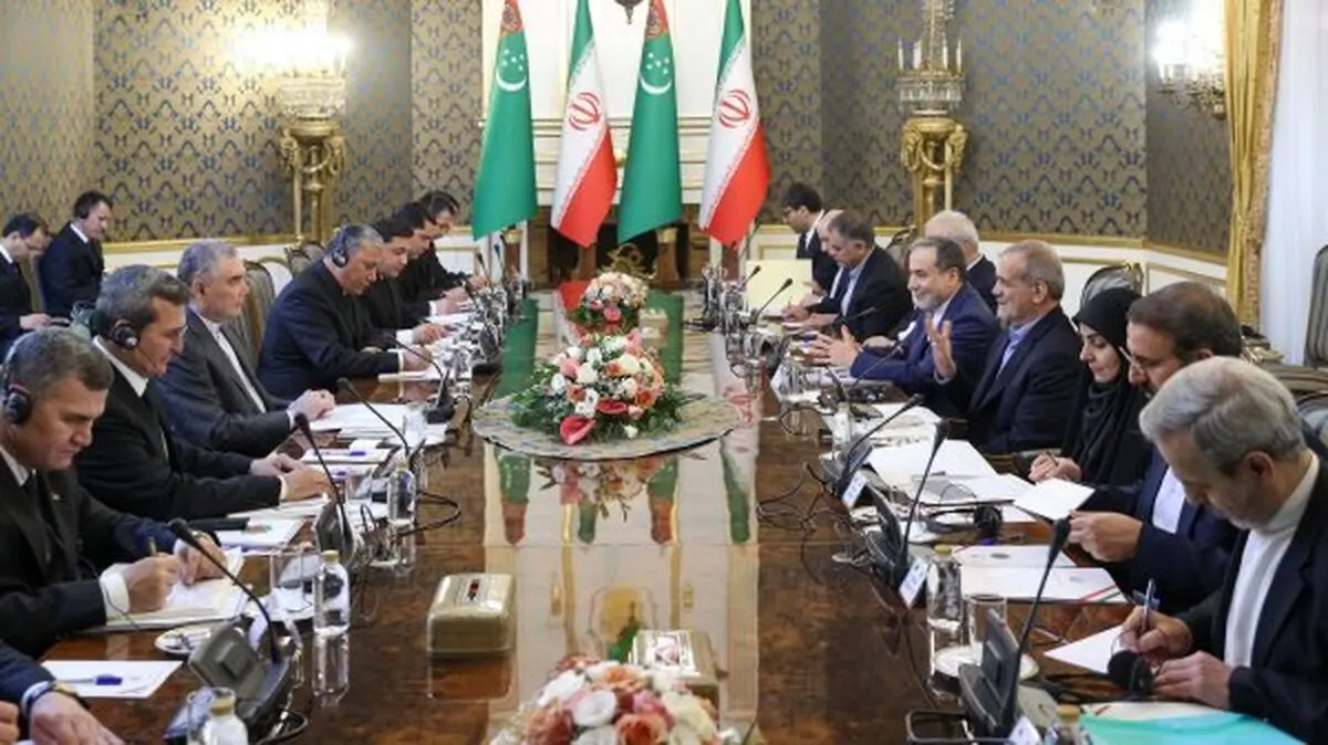 پزشکیان: توافق گازی با ترکمنستان اقدامی راهبردی برای تبدیل ایران به هاب گازی منطقه است


