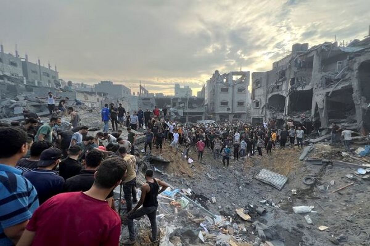 آتش‌سوزی در مرکز اسکان آوارگان در غزه/ دستور وزیر اسرائیلی؛ اسرای حماس را در زیرزمین حبس کنید/ ویدئو